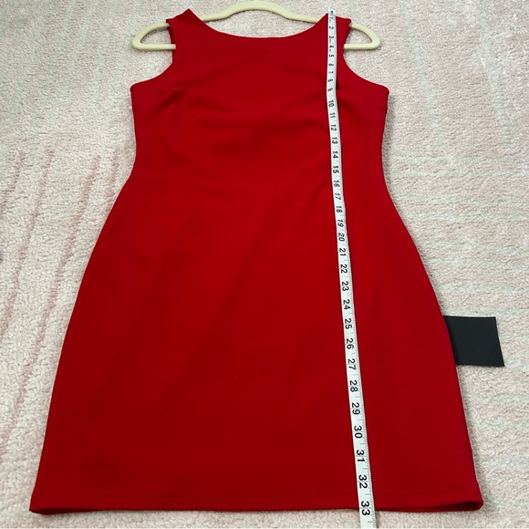 NWT LULUS Red Sleeveless Mini Dress Open Back Size Large - Picture 12 of 12